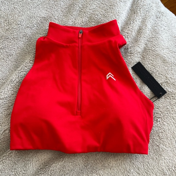 NEW! Oner Active Easy Lift Zip High Neck Sports Bra grey logo Fiery Red Medium - Picture 2 of 4